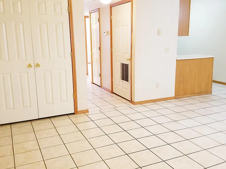 117 S Duck St #3 — Photo 3