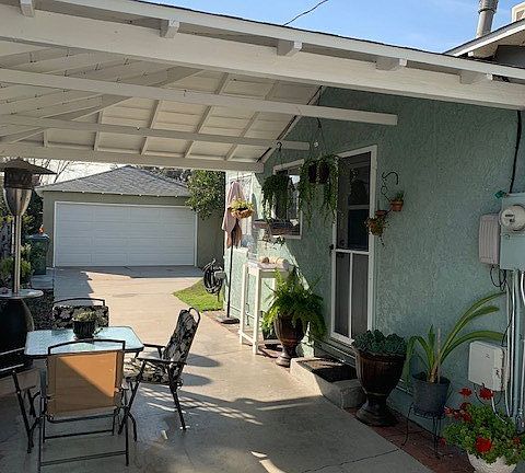 4th image of 3168 N Sierra Way