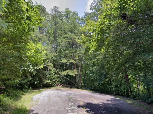 829 Hunters Run Trl, Westminster, SC 29693