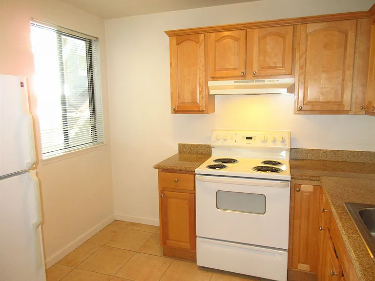 119 Palm Ave #105 — Photo 3