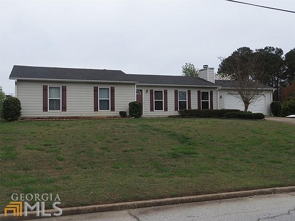 2nd image of 3198 Hidden Bluff Trl