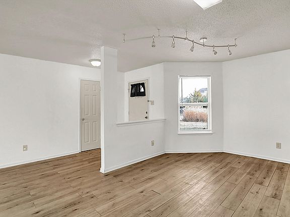 5th image of 3442 Cork Bend Dr