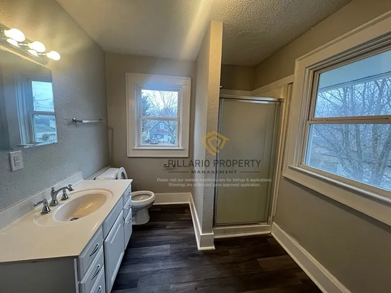 3655 N Kenwood Ave — Photo 4