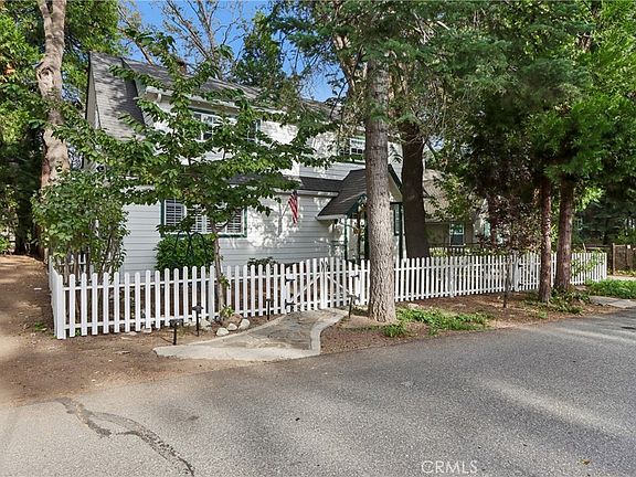 2nd image of 229 Hemlock Dr