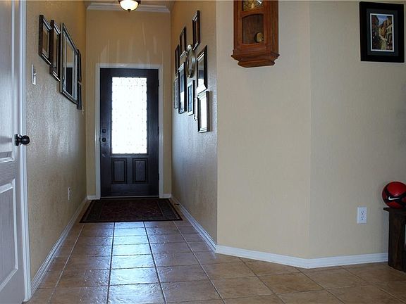 5th image of 1904 Mary Ann Ln