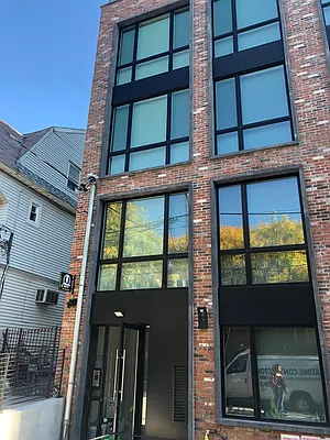 Rented by Brooklyn Rentals NYC | media 23