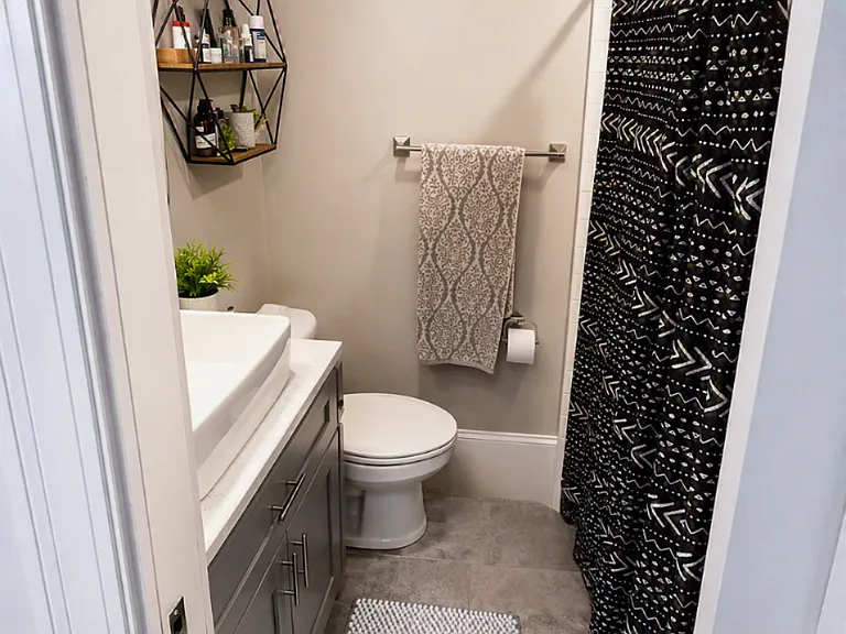 Second bathroom on 2nd floor