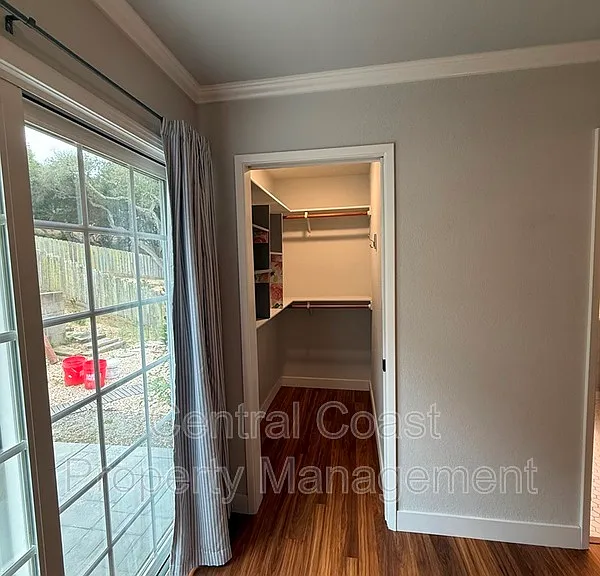 9465 Valley Oak Way — Photo 17