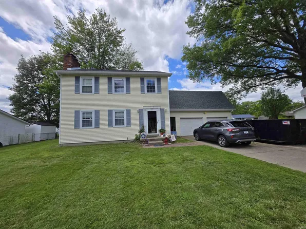 1403 Wilson St, Boonville, IN 47601