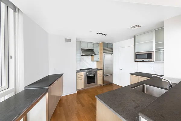Rented by Corcoran | media 9