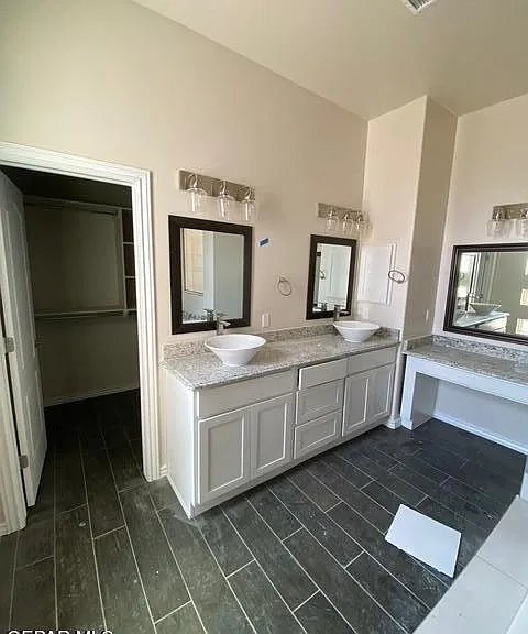 7434 Sidewinder Bend Dr — Photo 18