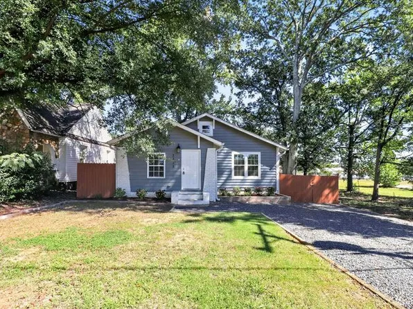 2233 Highland St, Charlotte, NC 28208