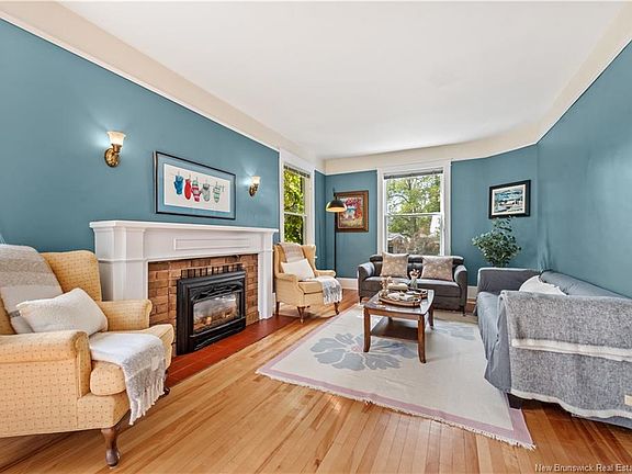 3rd image of 248 Highfield St