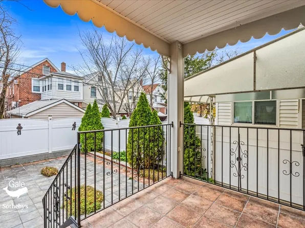 68-48 Juno Street image 41 of 46