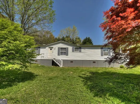 3777 N Meadow Cir #5, Young Harris, GA 30582