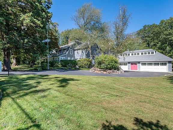 2nd image of 231 Roxbury Rd
