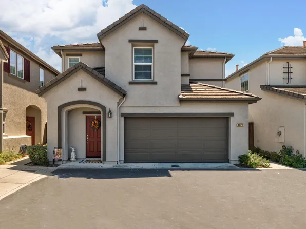 8821 Cortina Cir, Roseville, CA 95678