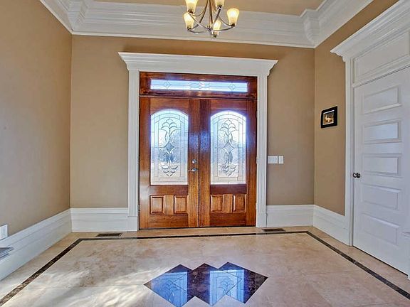 4th image of 127 Dixieland Dr