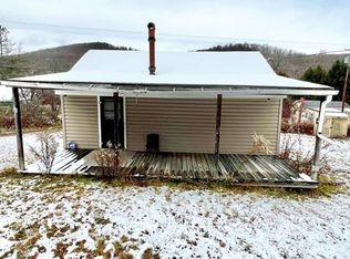 23 Herzog Acres Rd, Smethport, PA 16749