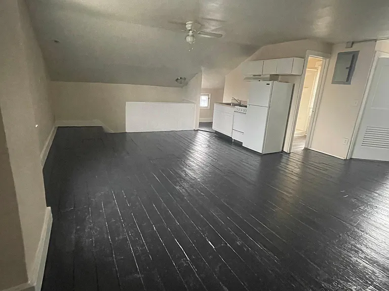 1132 Banklick St #5 — Photo 3