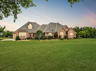 2405 Azalea NE, Cashion, OK 73016