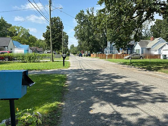 5th image of 208 N Lovell Ave