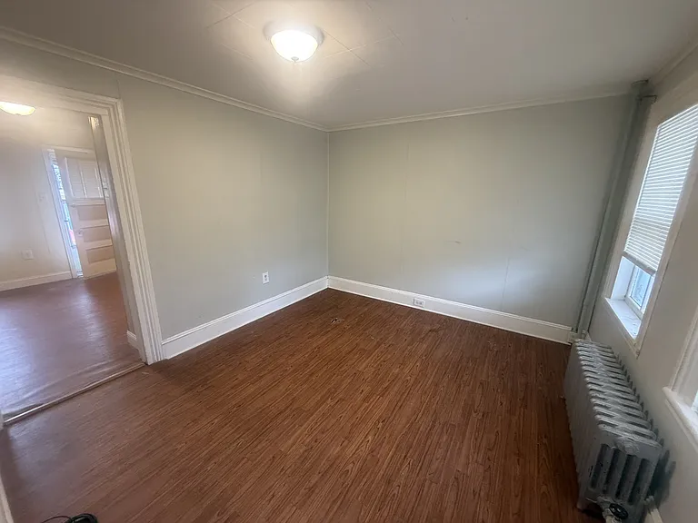 1019 N Irving Ave — Photo 5