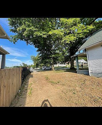 5th image of 3031 N 21st St