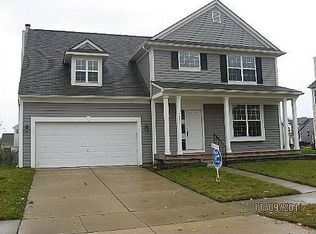 7803 Canterbury Dr, Romulus, MI 48174
