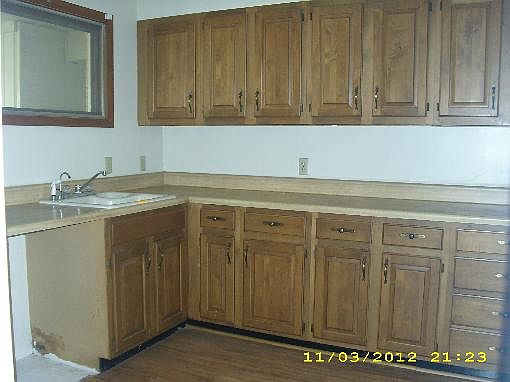4th image of 609 N Delrose St