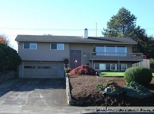 12320 NE Rose Pkwy, Portland, OR 97230