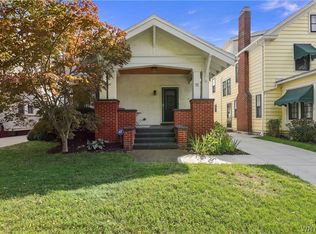 32 North Dr, Buffalo, NY 14216