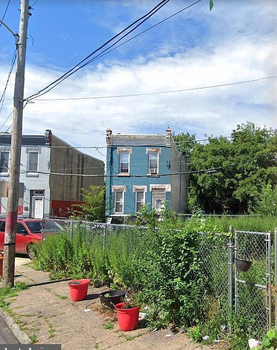 1st image of 2010 N Stillman St