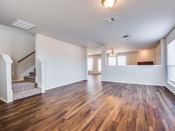 4th image of 9907 Queen Anne Cir