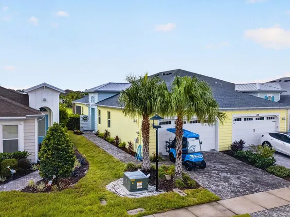 110 Salt Shaker St, Daytona Beach, FL 32124