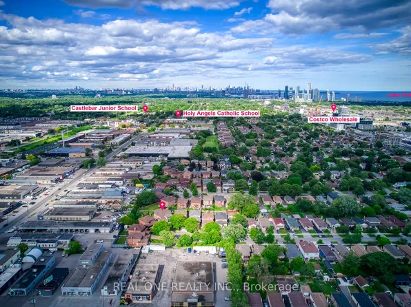 71 Stock Ave, Toronto, ON M8Z 5C5
