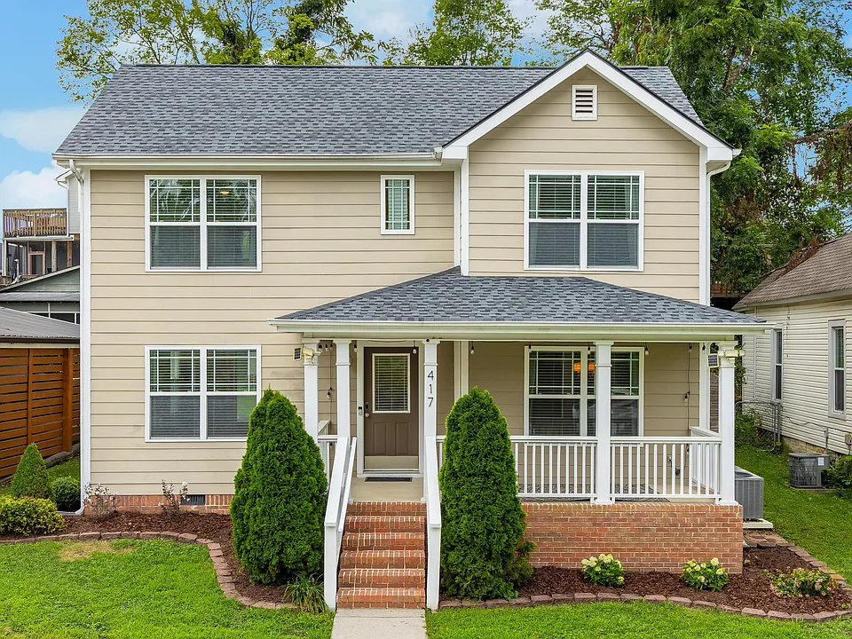 417 Rosewood St