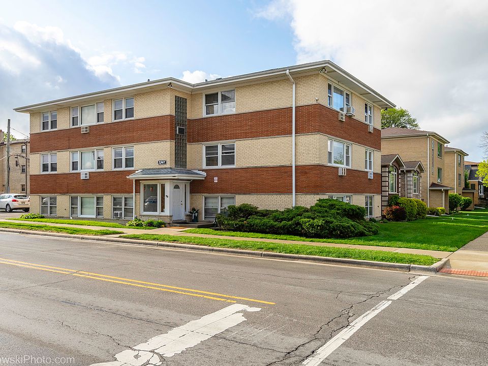 1st image of 7347 W Diversey Ave APT 7
