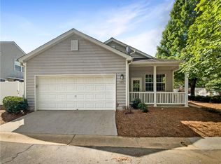 223 Windcroft Cir NW, Acworth, GA 30101