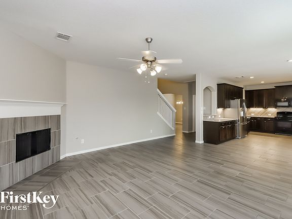 4th image of 10107 Stone Briar Dr