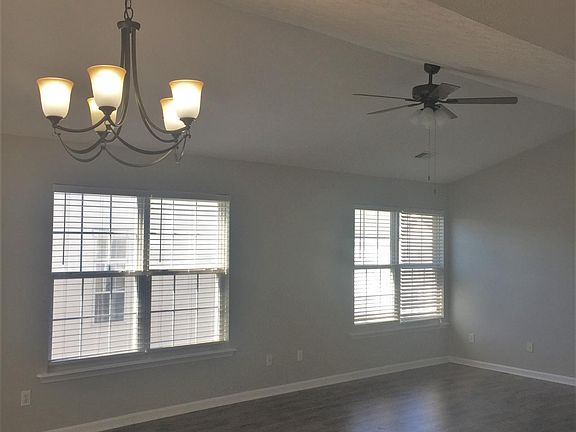 3rd image of 9522 Bayberry Green Ln