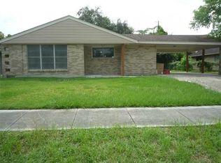 6335 Essex Ct, New Orleans, LA 70131