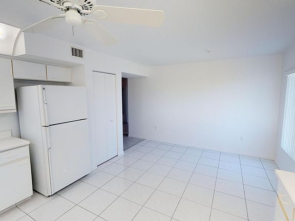 5th image of 188 Pinellas Ln APT 301