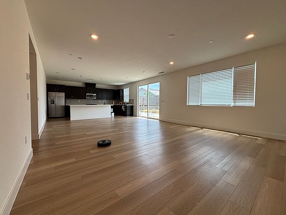 2nd image of 2051 Rosemary Dr
