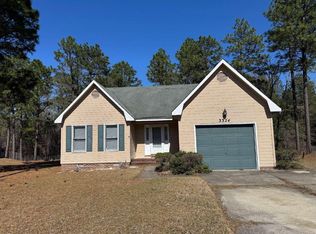 3324 Donnett Ct, Spring Lake, NC 28390