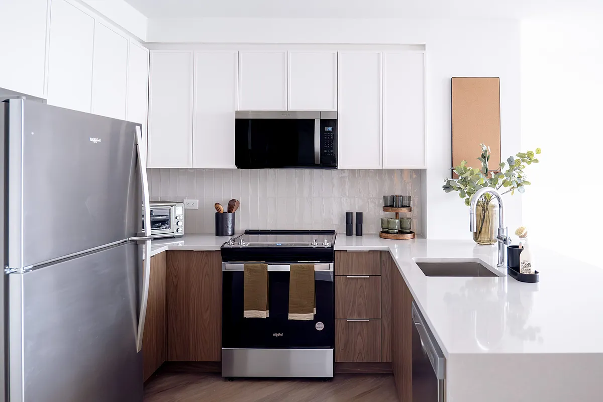 33 Hudson Street LT-E2506