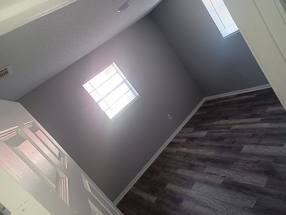 2nd image of 818 W 28th Ave APT A27
