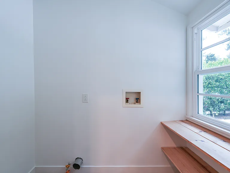 1215 Meadowbrook Rd — Photo 19