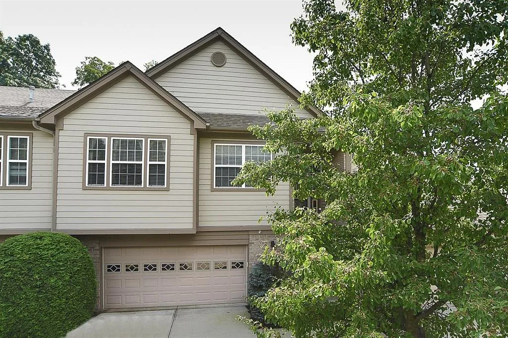 9193 Muir Ln photo 1