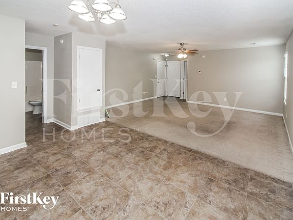 4th image of 4628 Sweet Whisper Ln
